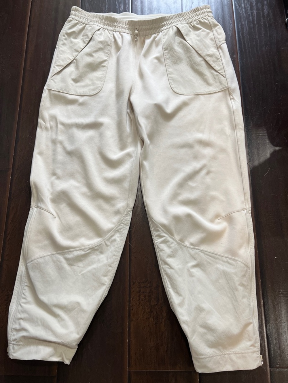 Lululemon Cream Effortless Mid-Rise Pant, size 14